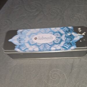 The Buffy 3-in-1 Buffer Tool